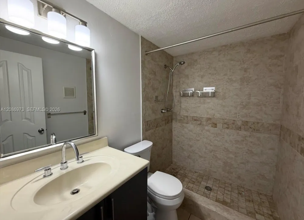 8600 SW 109th Ave #4-112 Miami, FL 33173