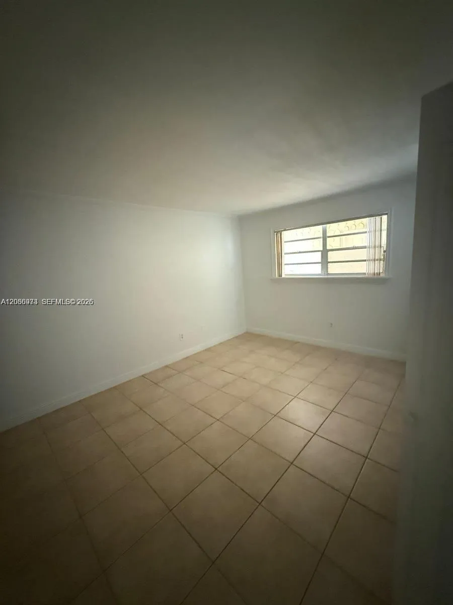 8600 SW 109th Ave #4-112 Miami, FL 33173