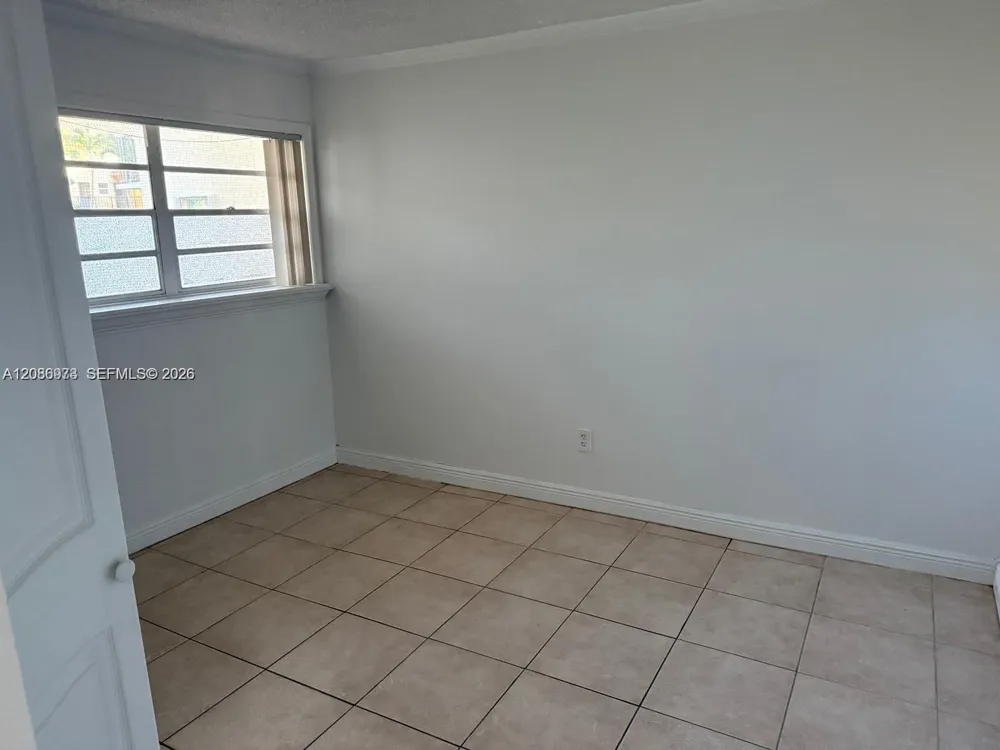 8600 SW 109th Ave #4-112 Miami, FL 33173