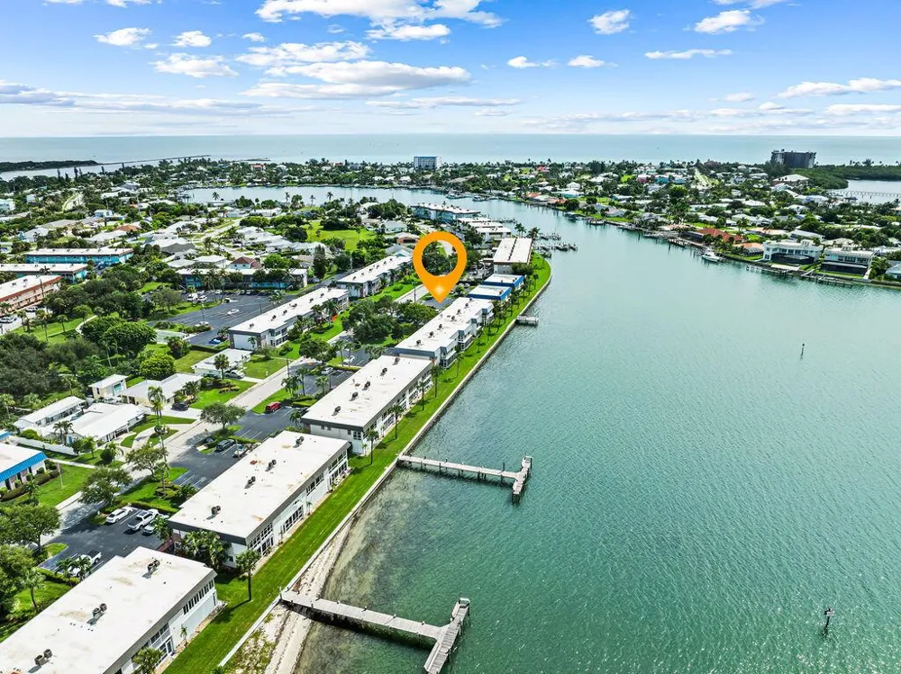 1177 BAYSHORE DRIVE #204 Hutchinson Island, FL 34949