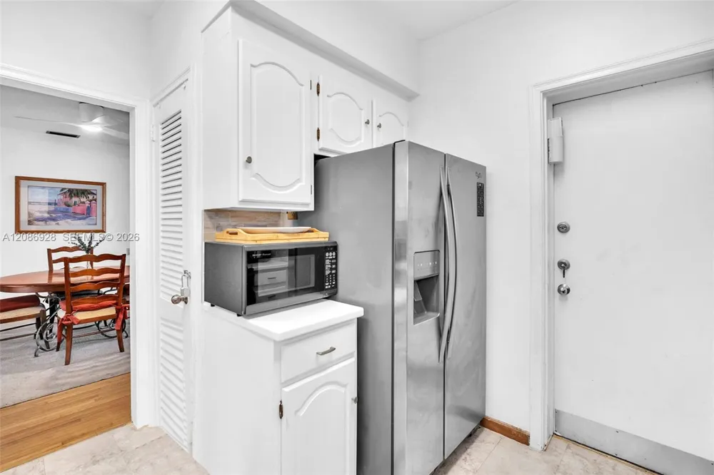801 SW 24th Rd Miami, FL 33129