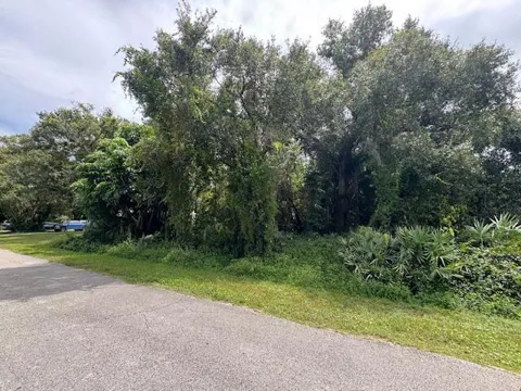 JAMES ROAD