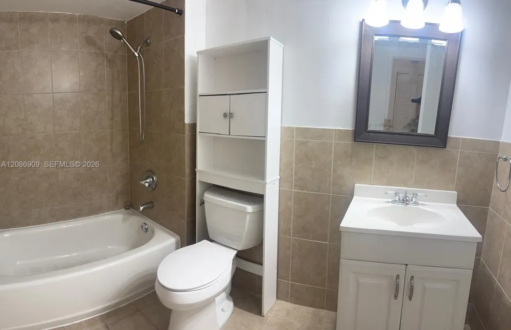 4610 NW 79th Ave #2C Doral, FL 33166