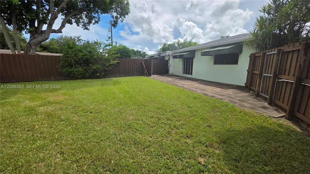 19851 SW 103rd Ct #19851 Cutler Bay, FL 33157