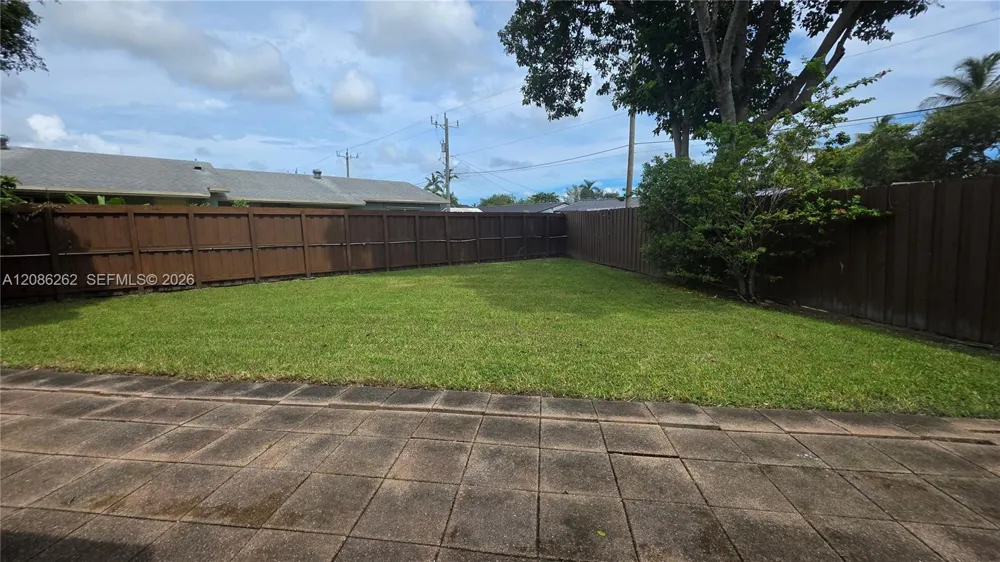 19851 SW 103rd Ct #19851 Cutler Bay, FL 33157