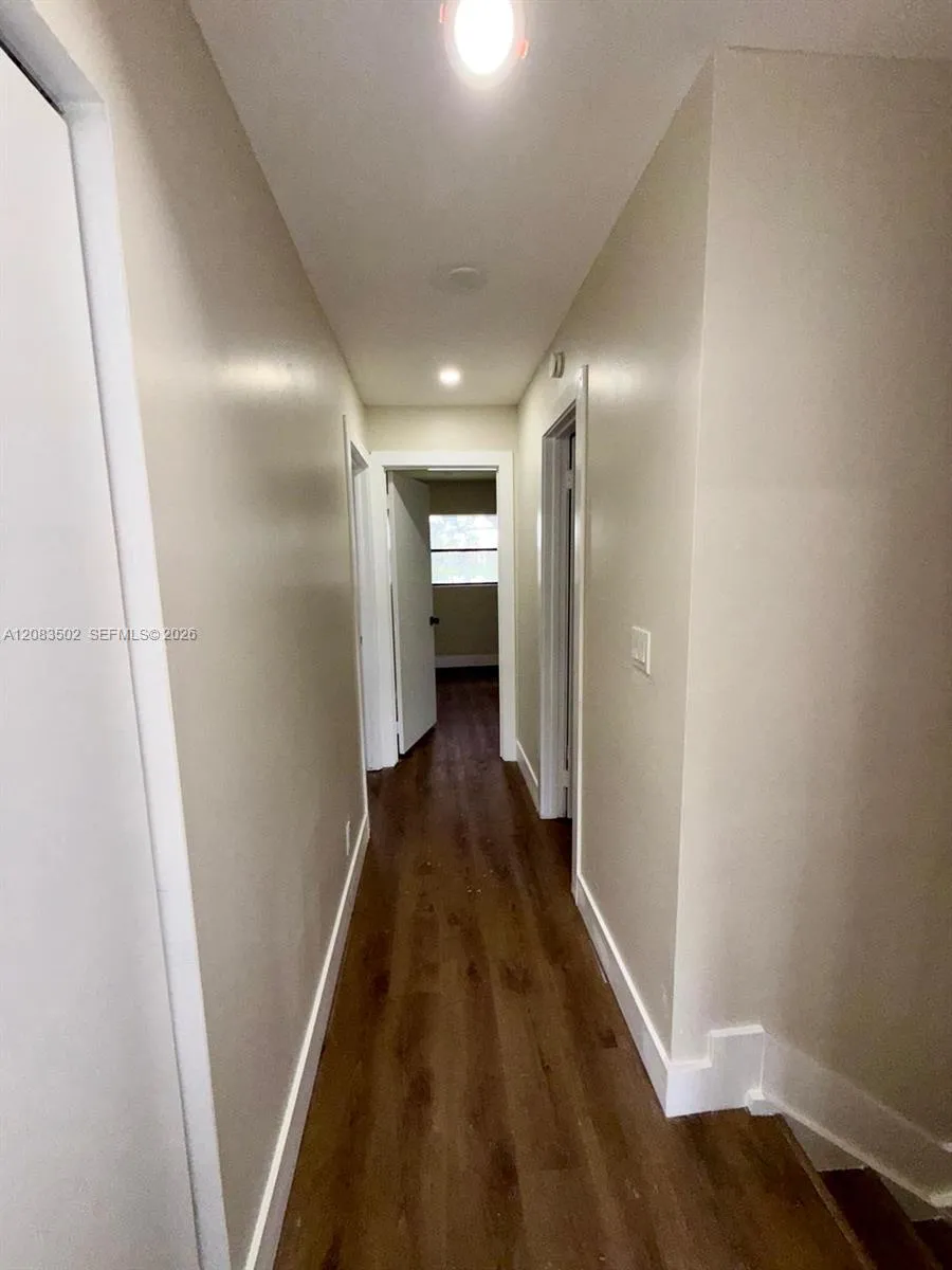 2643 NW 42nd Ave Coconut Creek, FL 33066
