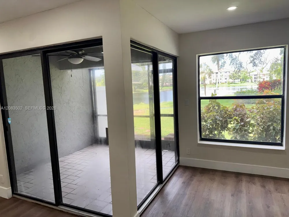 2643 NW 42nd Ave Coconut Creek, FL 33066
