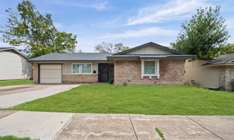 6511 Baraboo Drive