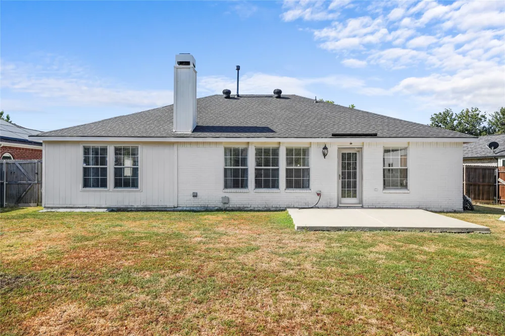2603 Clark Drive Corinth, TX 76210