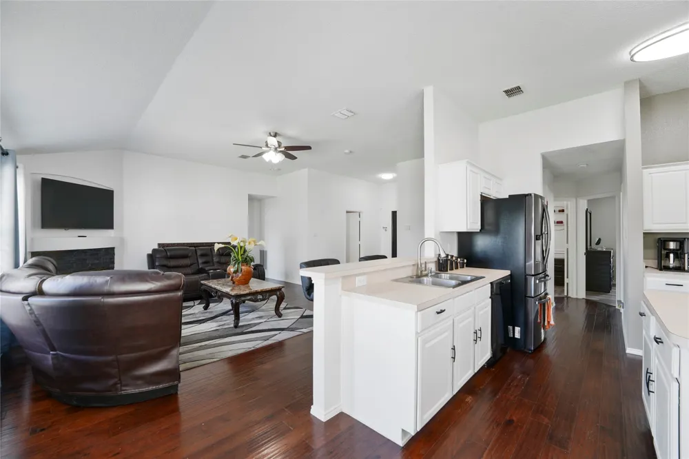 2603 Clark Drive Corinth, TX 76210