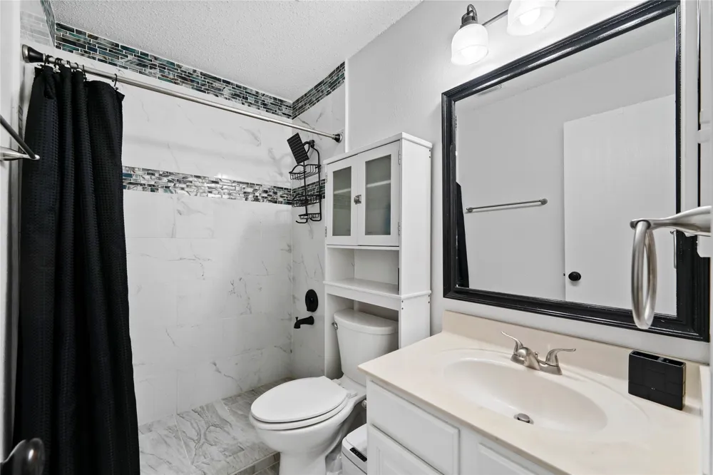 2603 Clark Drive Corinth, TX 76210
