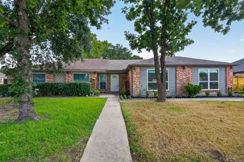 9523 Riverside Lodge Drive