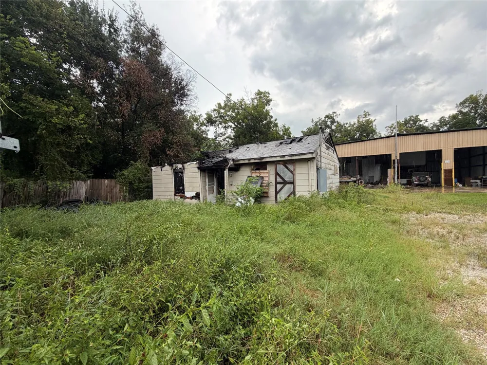 4102 Red Haw Lane Houston, TX 77022