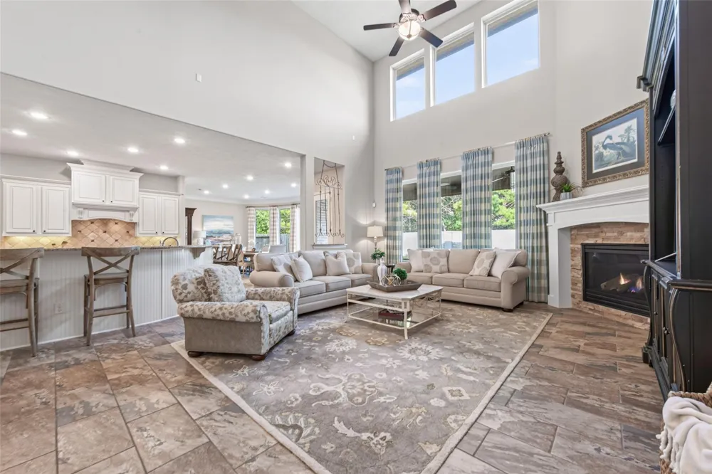 5123 Kendalia Cloud Lane Fulshear, TX 77441