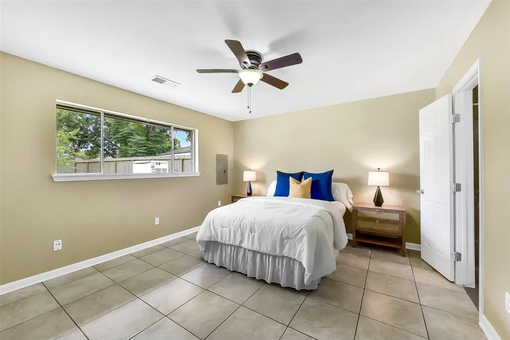 15503 Wandering Trail Friendswood, TX 77546