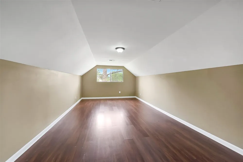 15503 Wandering Trail Friendswood, TX 77546