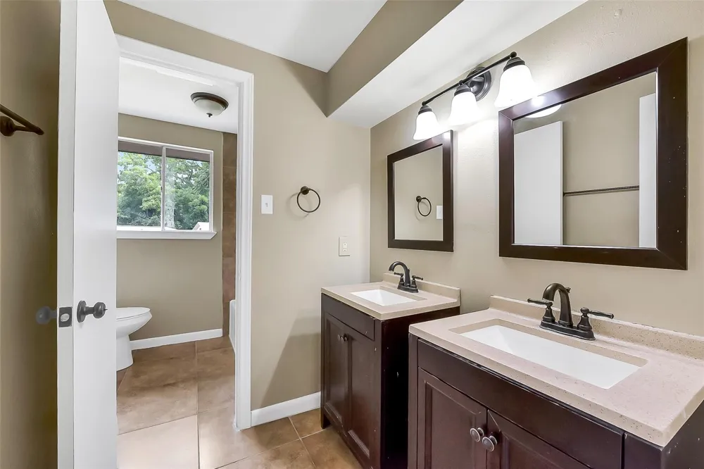 15503 Wandering Trail Friendswood, TX 77546