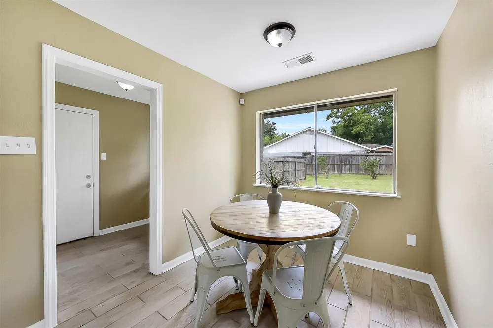 15503 Wandering Trail Friendswood, TX 77546