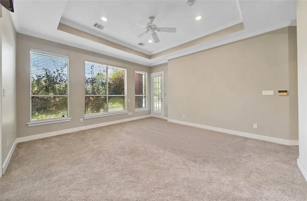 15444 Crown Oaks Drive Montgomery, TX 77316