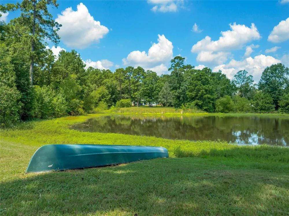 15444 Crown Oaks Drive Montgomery, TX 77316