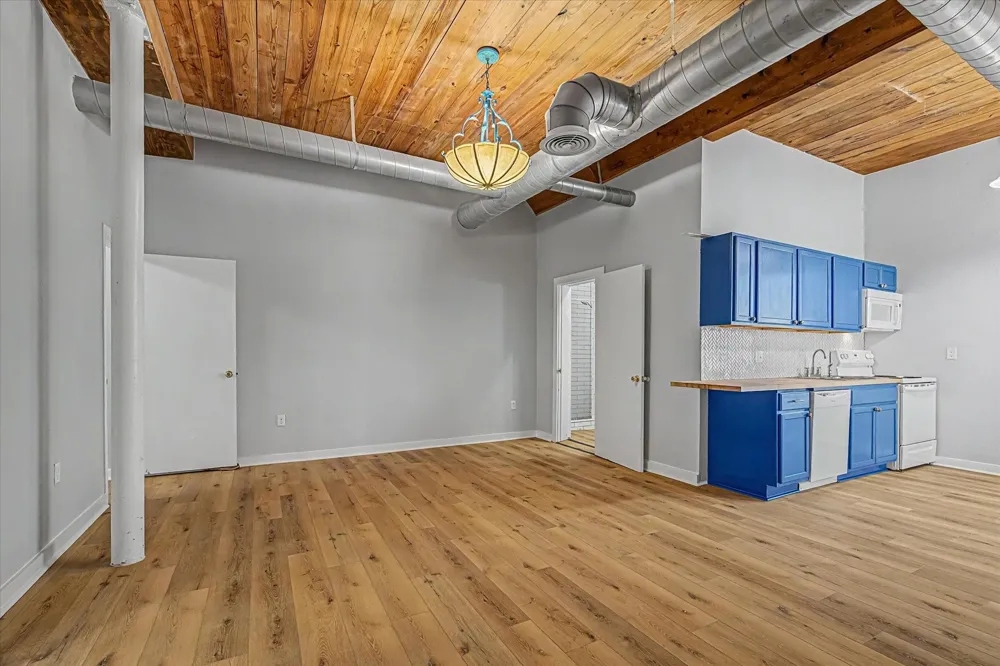 1827 Avenue O Street Galveston, TX 77550
