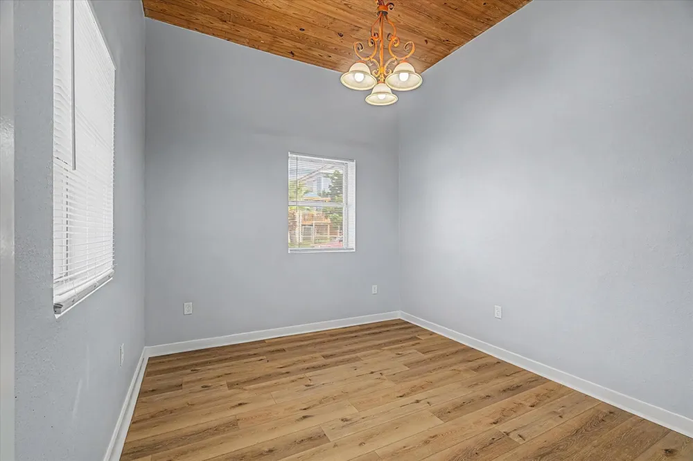 1827 Avenue O Street Galveston, TX 77550