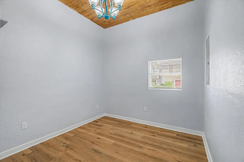 1827 Avenue O Street Galveston, TX 77550