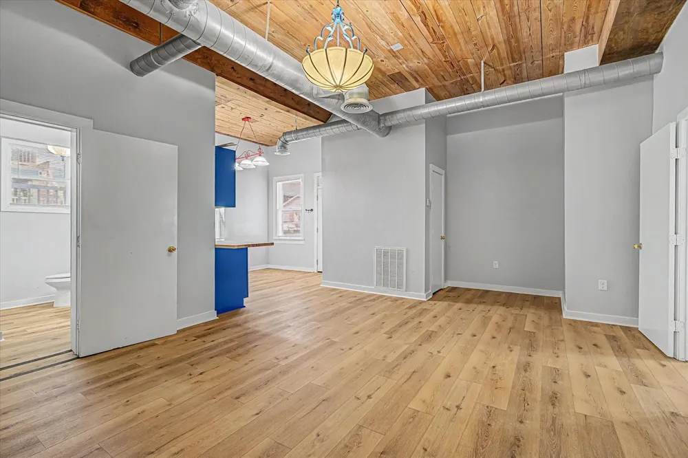 1827 Avenue O Street Galveston, TX 77550