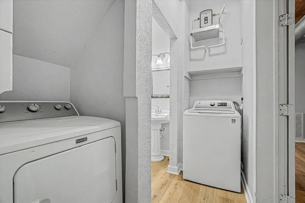 1827 Avenue O Street Galveston, TX 77550