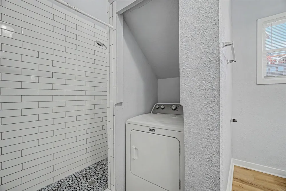 1827 Avenue O Street Galveston, TX 77550