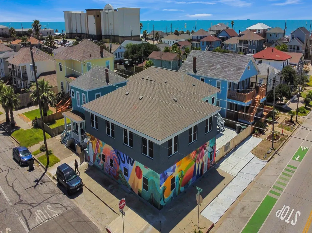 1827 Avenue O Street Galveston, TX 77550
