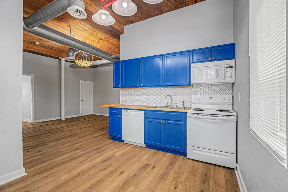 1827 Avenue O Street Galveston, TX 77550