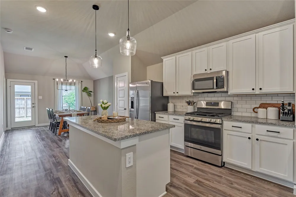 941 Oak Mist Lane Magnolia, TX 77354