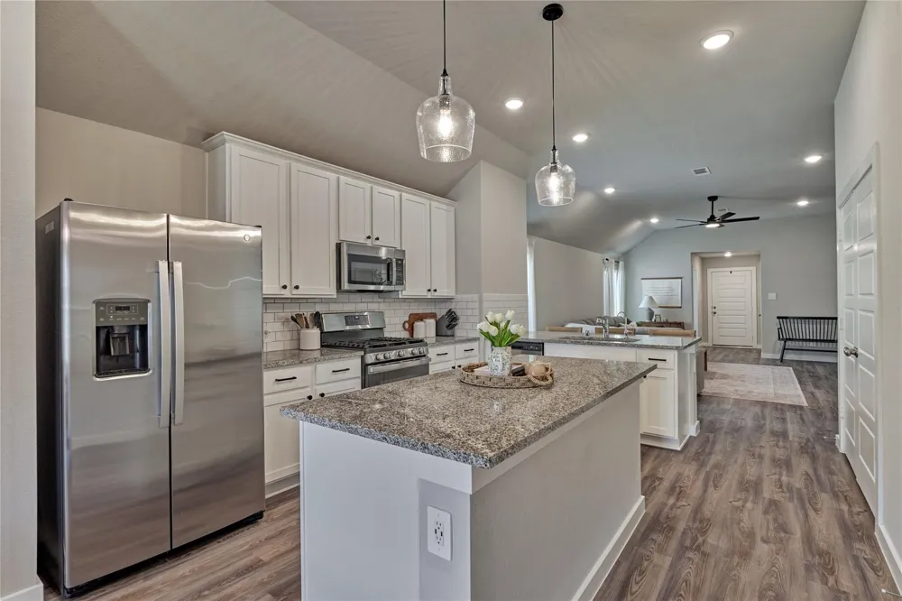 941 Oak Mist Lane Magnolia, TX 77354