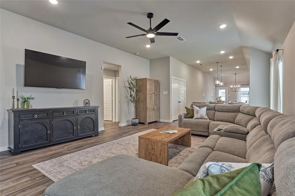 941 Oak Mist Lane Magnolia, TX 77354