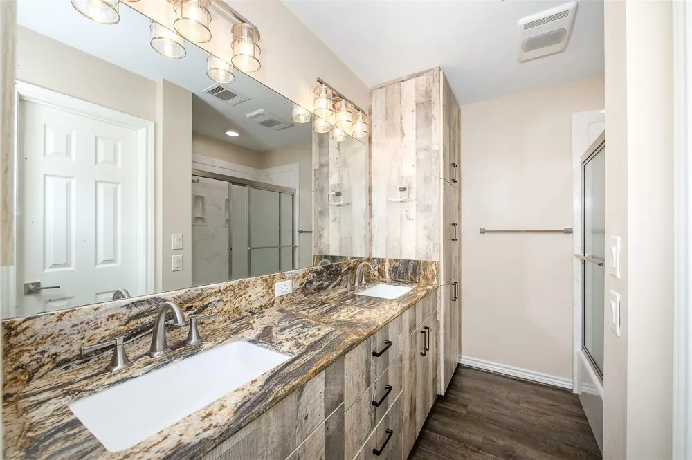 11428 Debbie Lane Iola, TX 77861