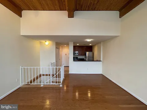 2639 BOSTON STREET #102