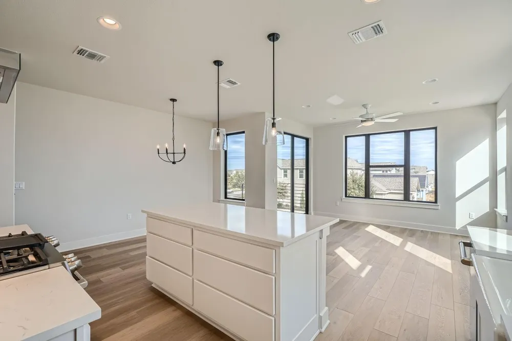 9025 Cattle Baron Path Austin, TX 78747