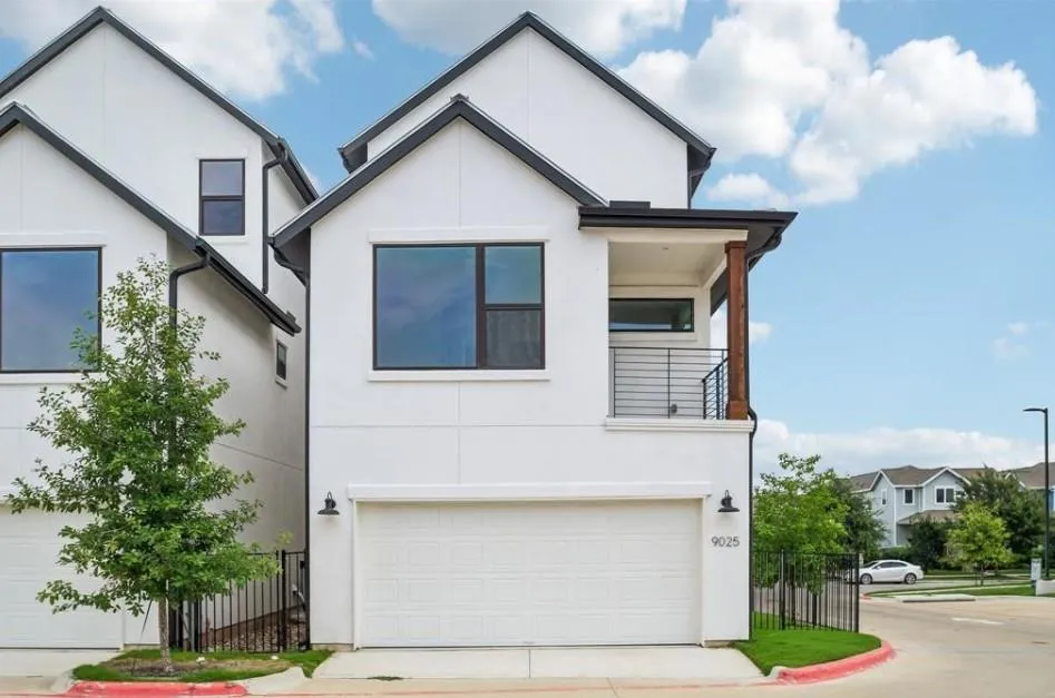9025 Cattle Baron Path Austin, TX 78747