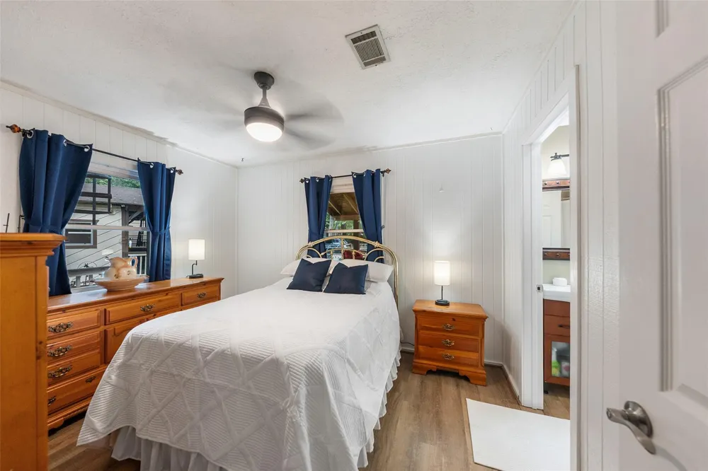200 Cochran Lane Coldspring, TX 77331