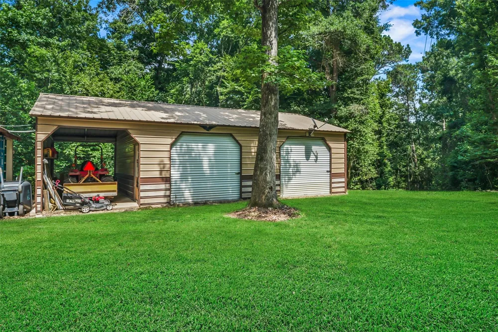 200 Cochran Lane Coldspring, TX 77331
