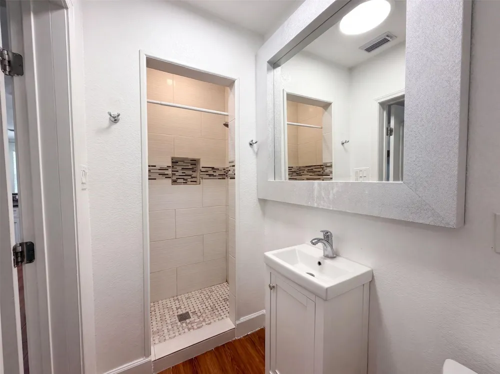 2819 Avenue K Galveston, TX 77550