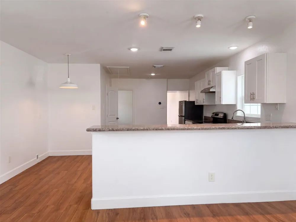 2819 Avenue K Galveston, TX 77550