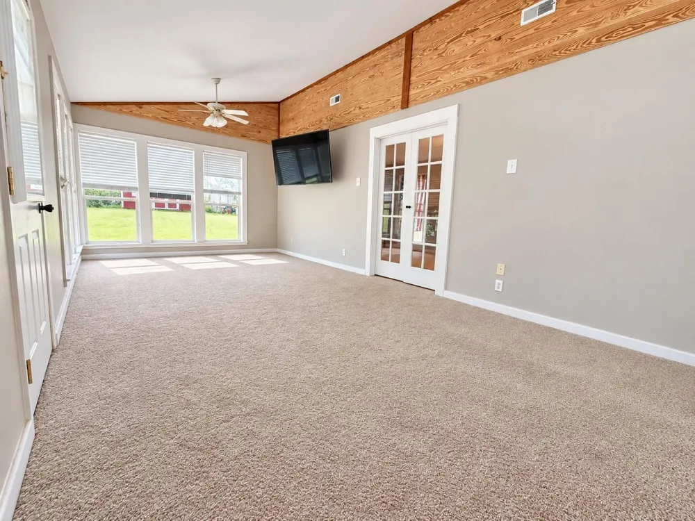 3881 Us Highway 75 Buffalo, TX 75831