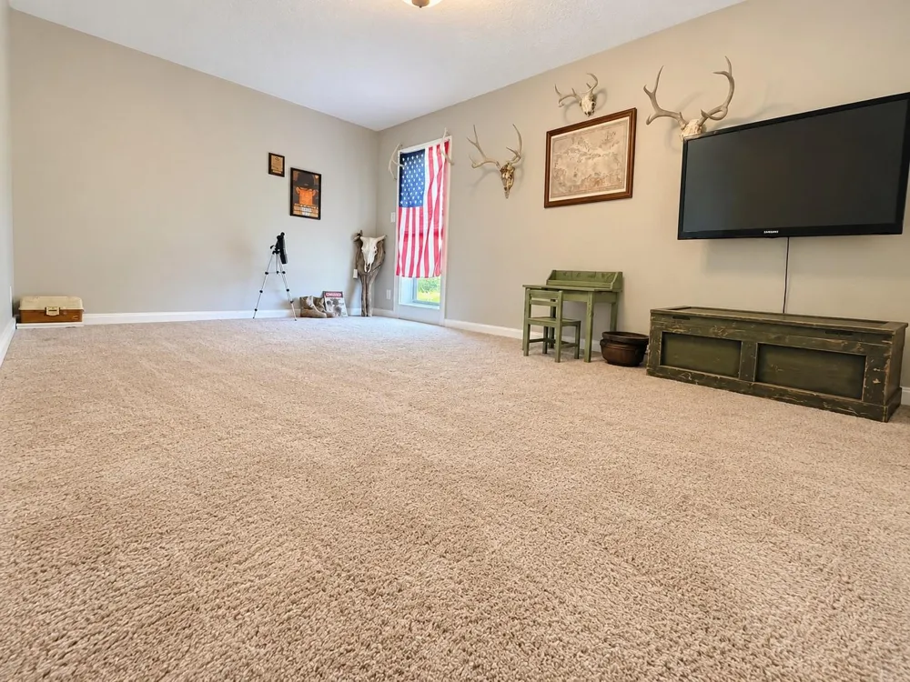 3881 Us Highway 75 Buffalo, TX 75831