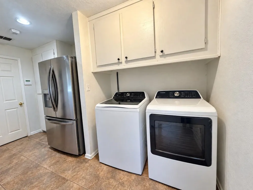 3881 Us Highway 75 Buffalo, TX 75831