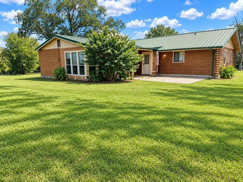 3881 Us Highway 75 Buffalo, TX 75831