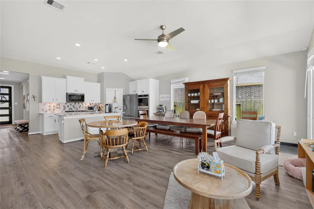 3522 Gore Creek Drive Brookshire, TX 77494