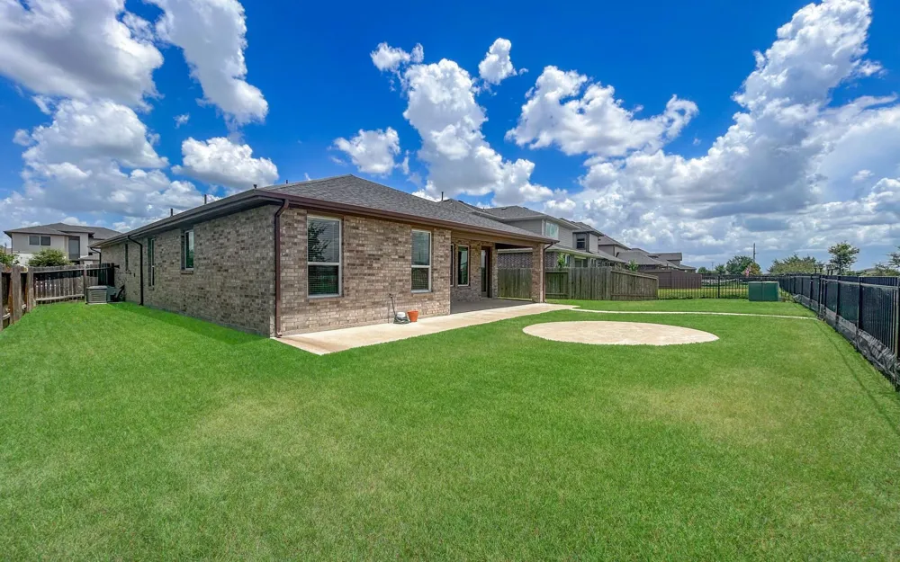 3522 Gore Creek Drive Brookshire, TX 77494