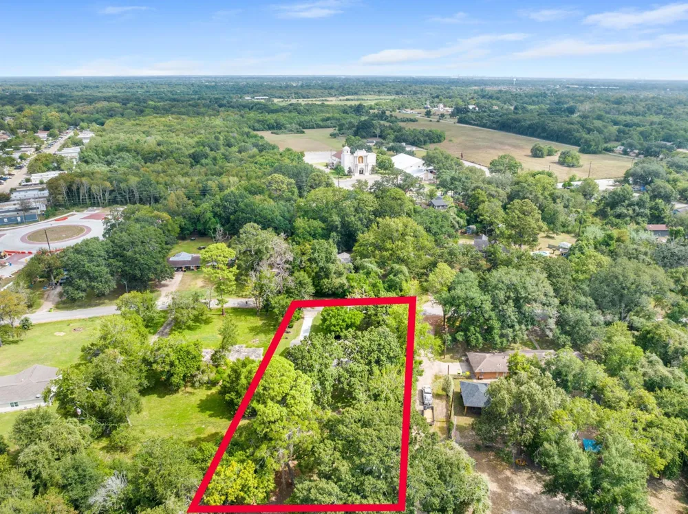 703 Newton Drive Richmond, TX 77469